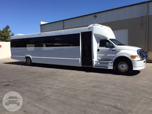 Ford F 750 Party Bus