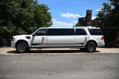 Lincoln Navigator White From Best Limo Service Nj