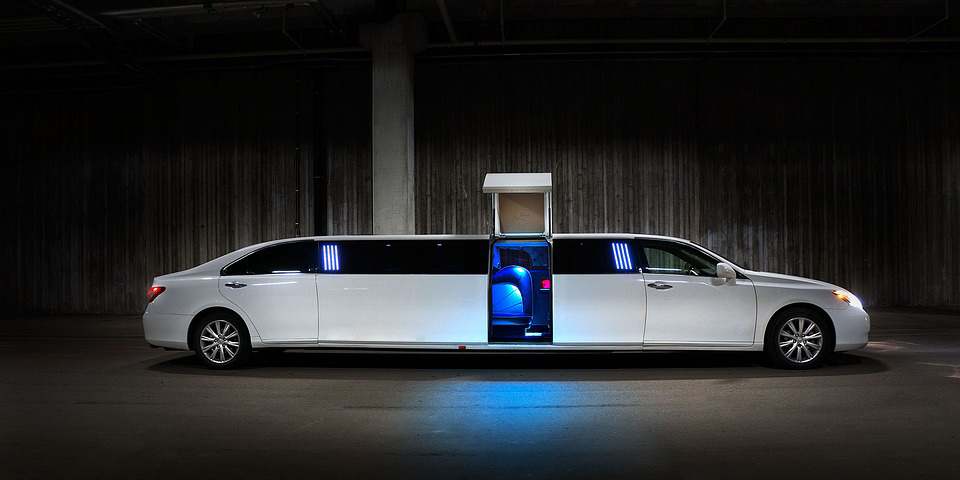 Reasons To Hire The Limousine